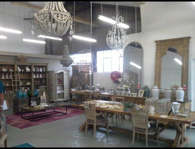 125M² FACTORY TO LET IN RETREAT